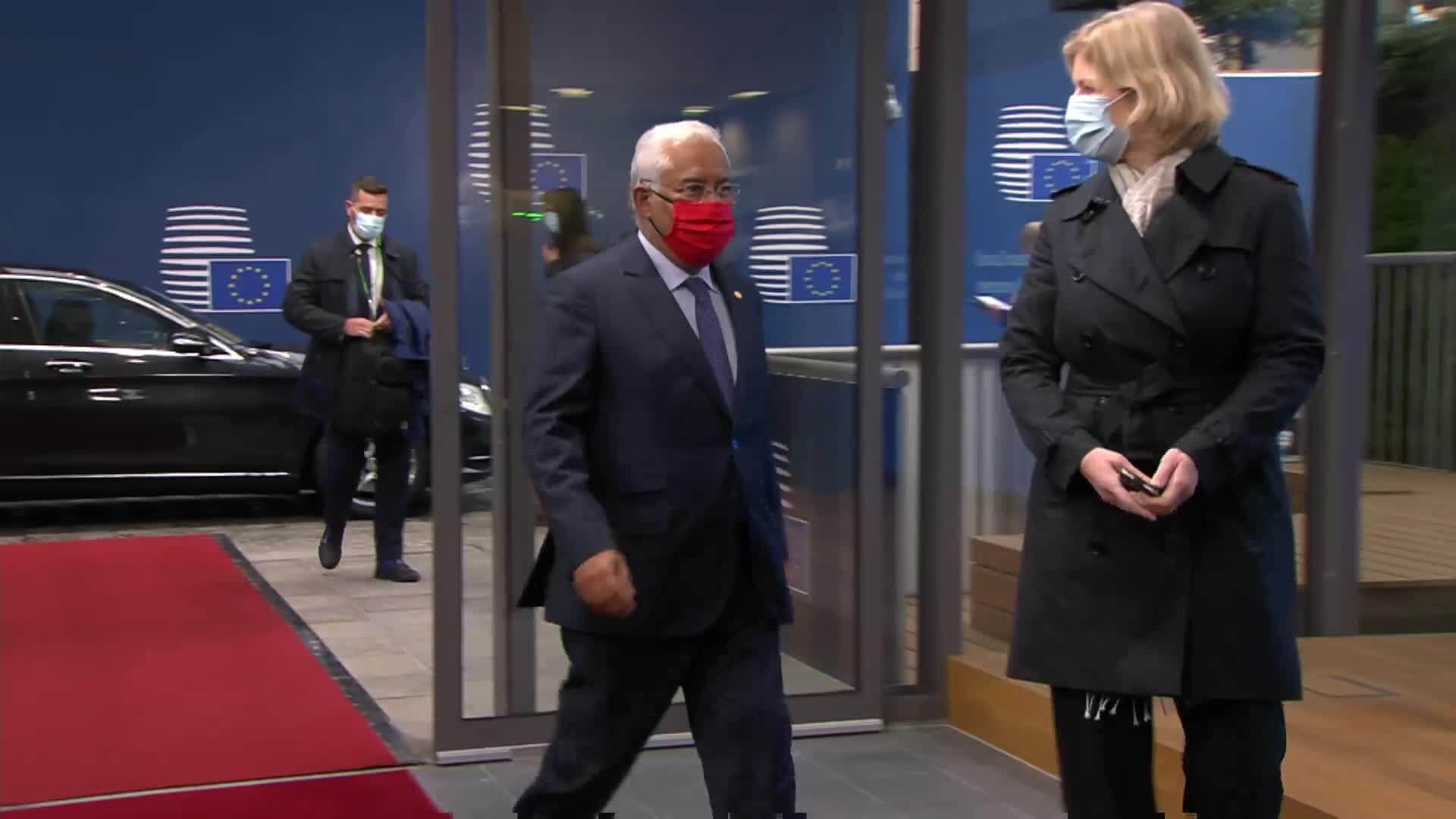 Arrivals at the second day of the Special European Council